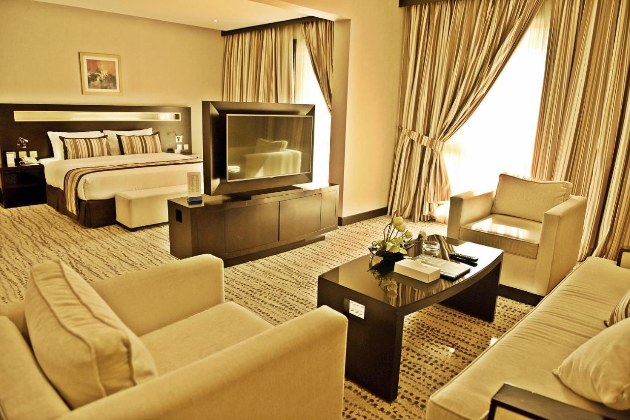 Hotel Golden Tulip Bahrain Manáma Exteriér fotografie