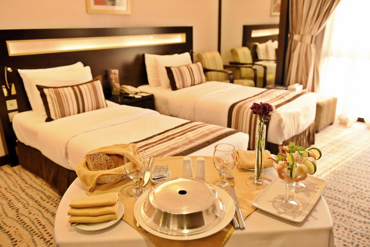 Hotel Golden Tulip Bahrain Manáma Exteriér fotografie