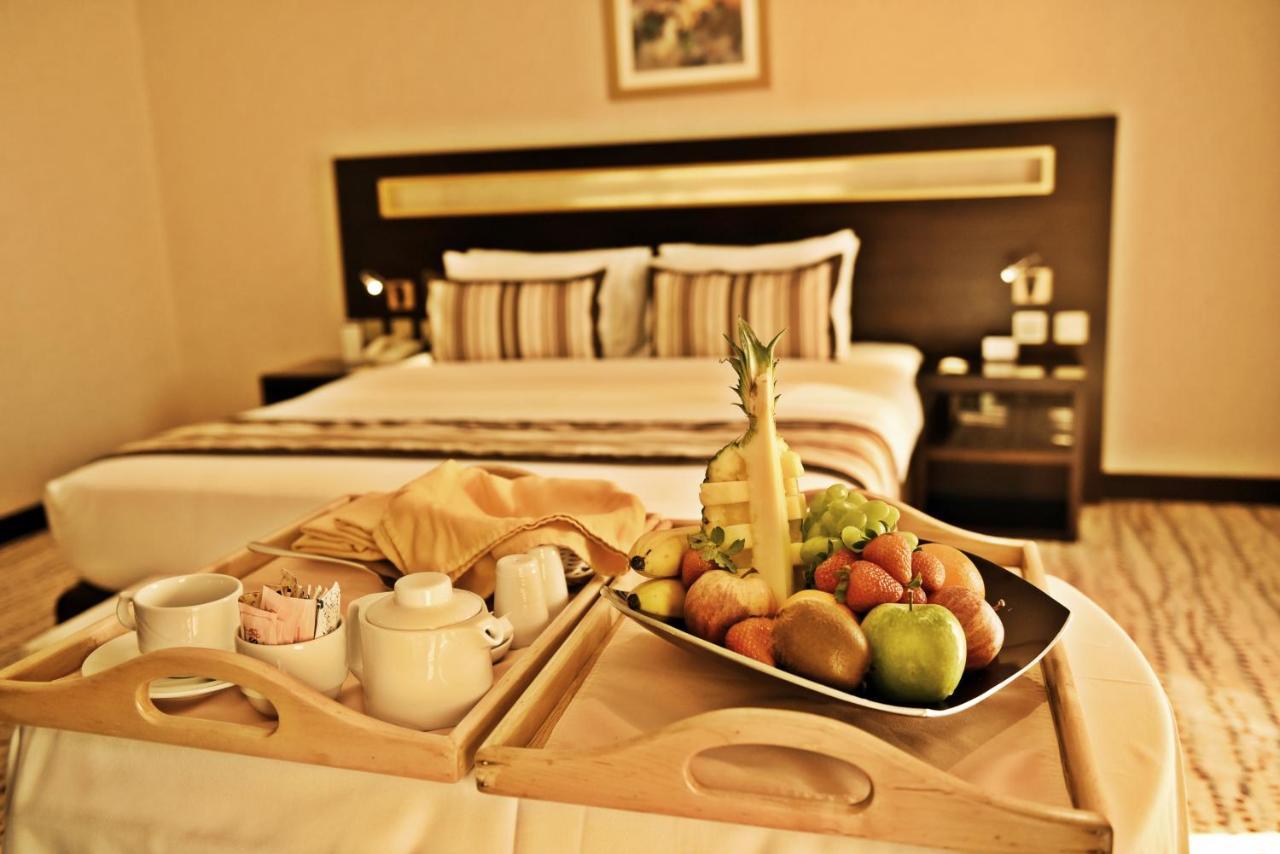 Hotel Golden Tulip Bahrain Manáma Exteriér fotografie