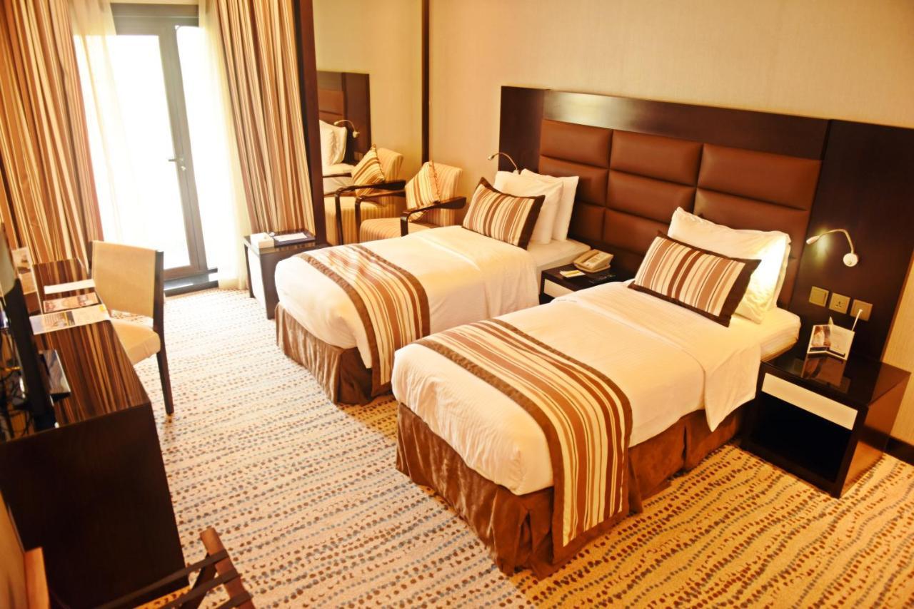 Hotel Golden Tulip Bahrain Manáma Exteriér fotografie
